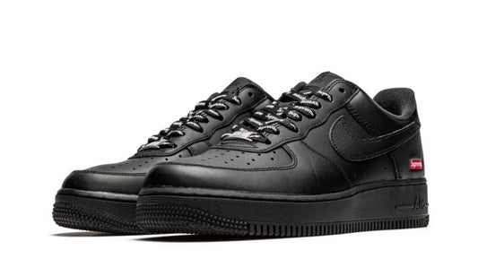 Air Force 1 Supreme Black   (A LA MANO)