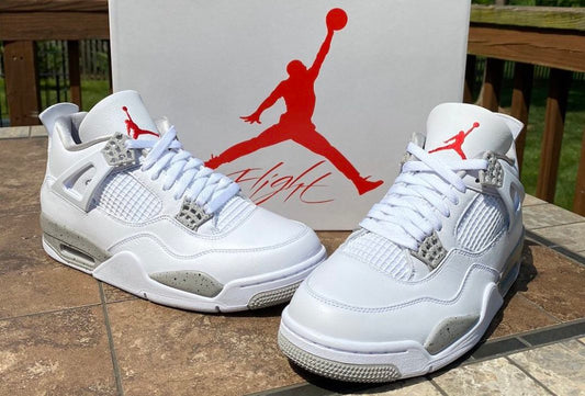 Jordan retro 4 White oreo (A LA MANO)