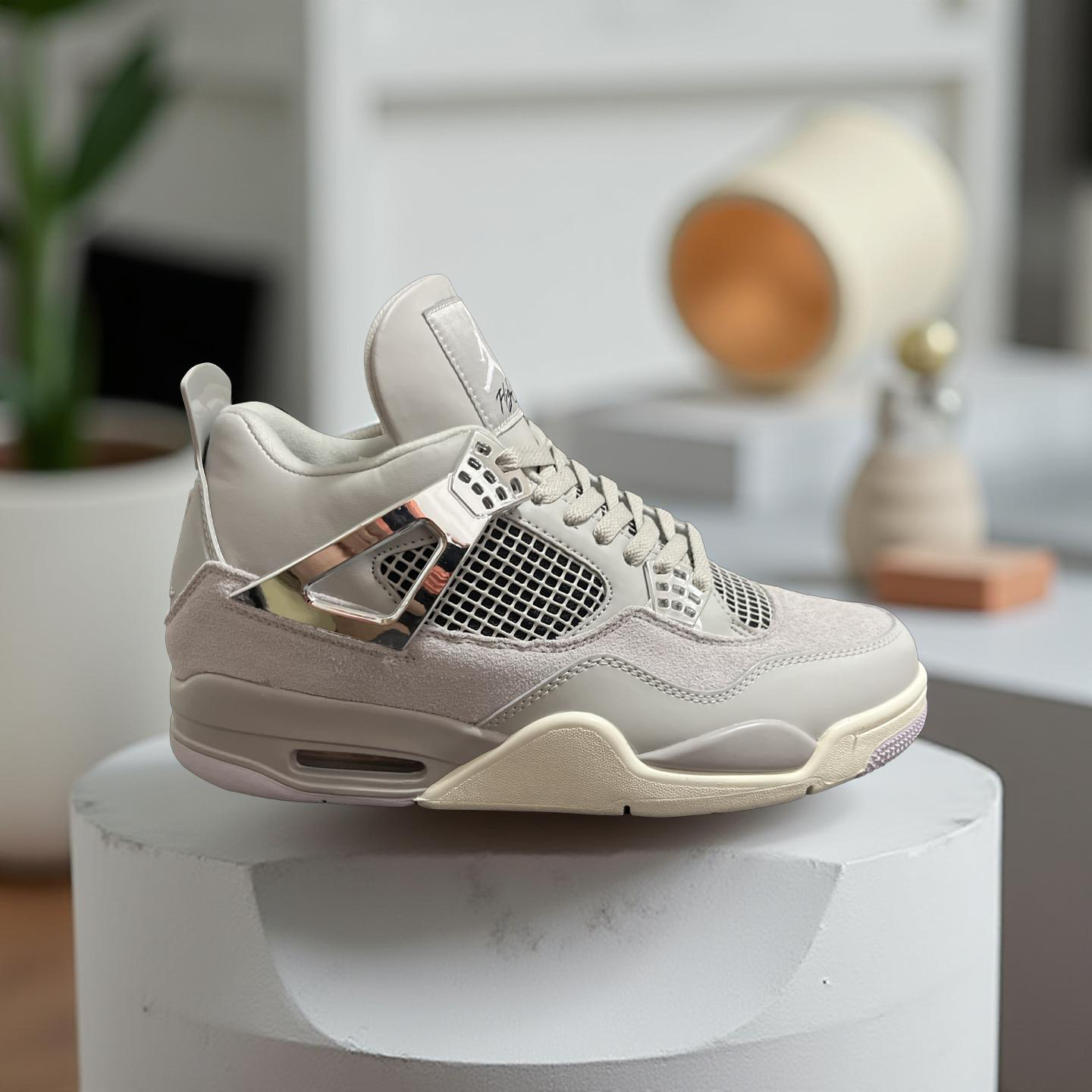 Jordan retro 4 Frozen Moments (A LA MANO)